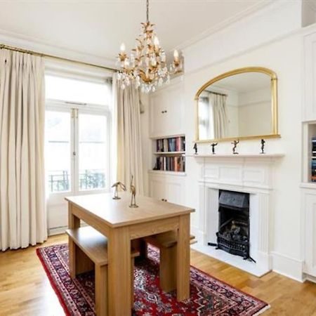 Large 3 Bed Flat In Central Wimbledon London Exterior foto